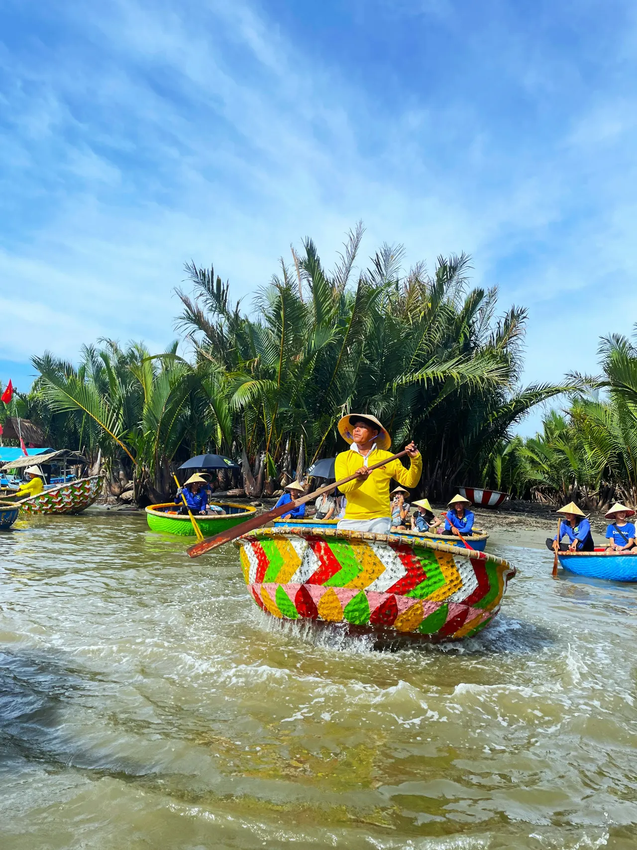 Basket boat (coconut boat) ride at Hoi An, Vietnam