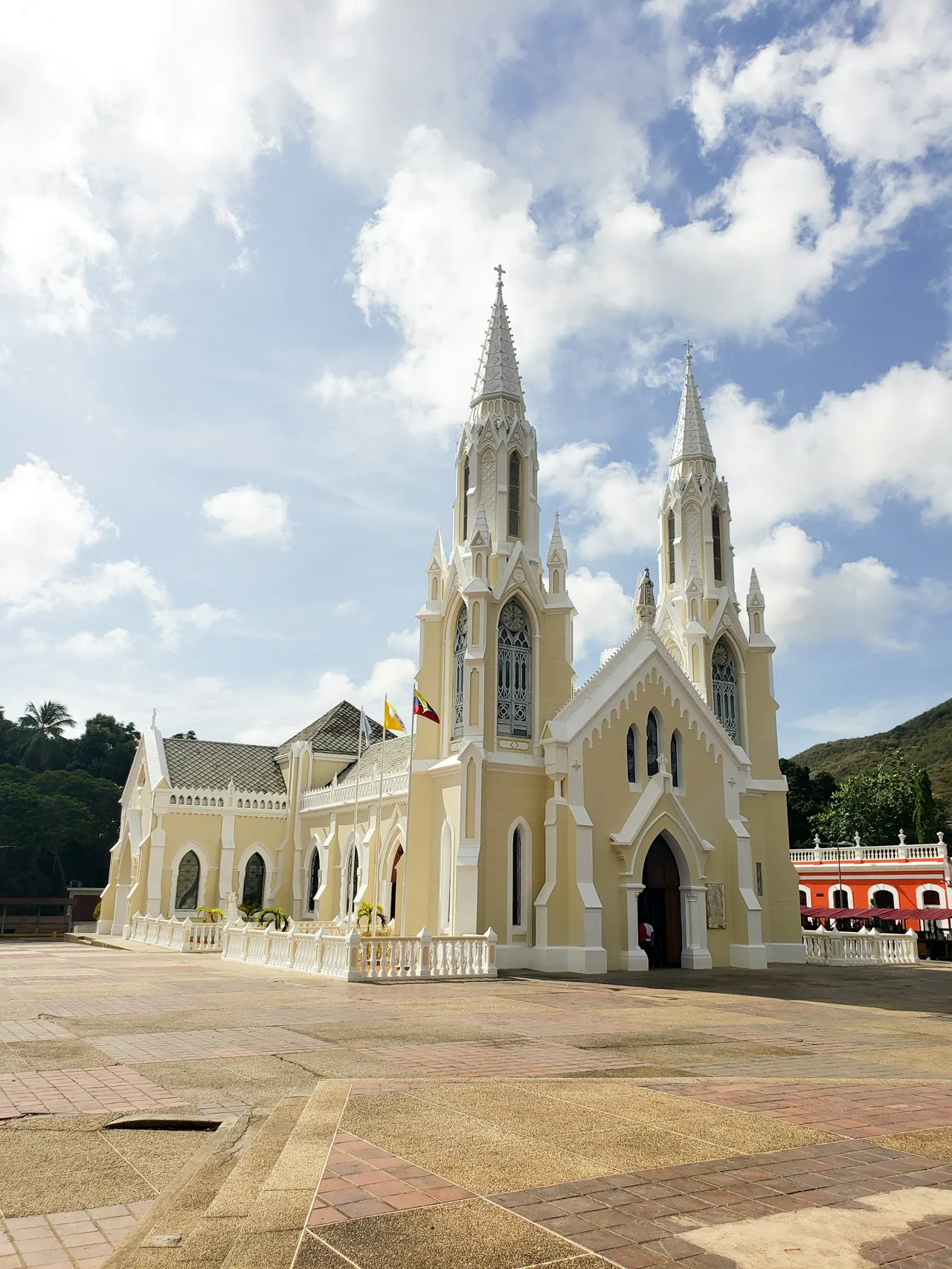 Basílica menor de Nuestra Señora del Valle, Isla de Margarita, Venezuela - Octubre 2023