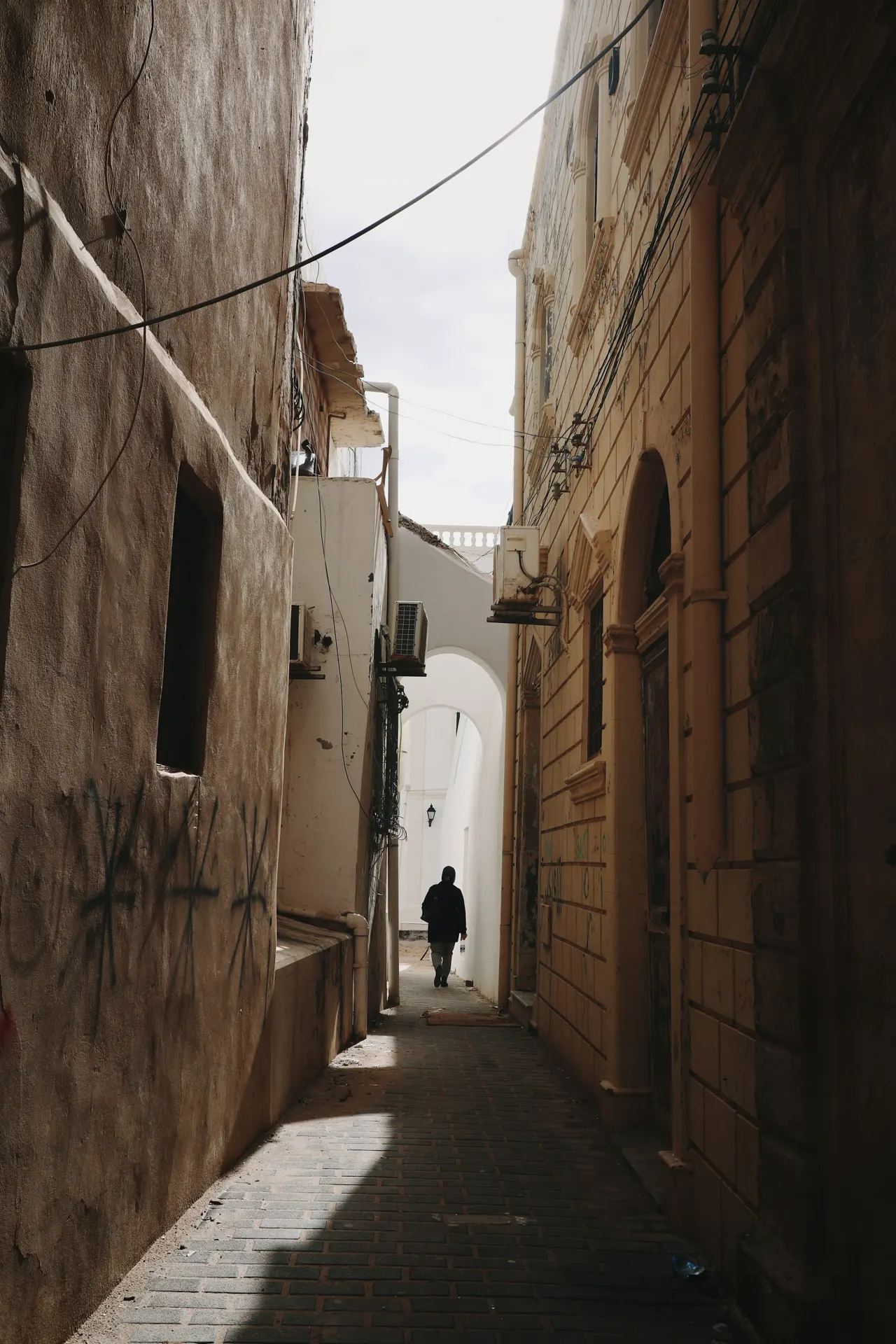 Got lost in the pathways of the old city, looking for an exit