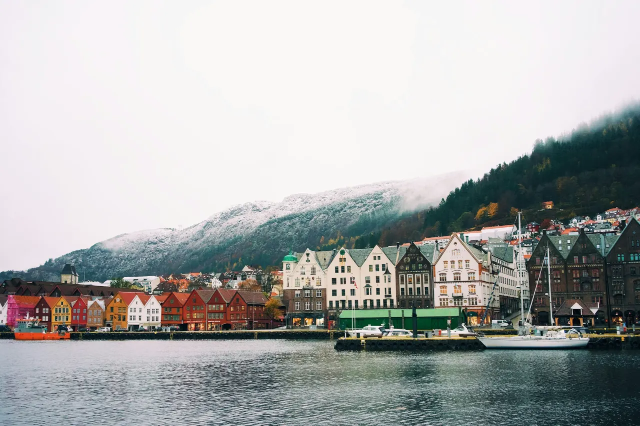 The first snowy day in the most beautiful city in Norway