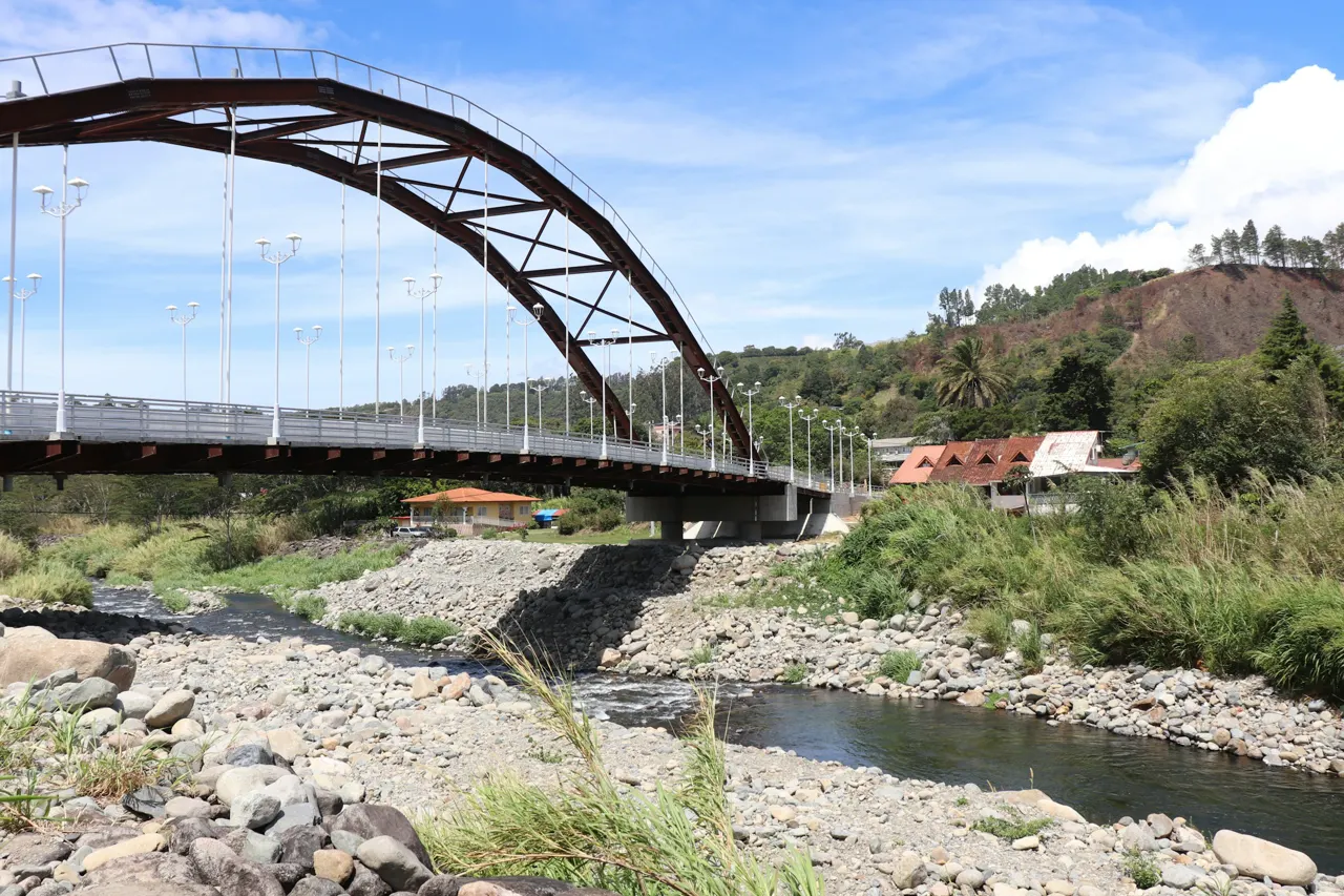 Chiriquí 
Instagram: 
@BetzyWithZ 
@traveland_photos
